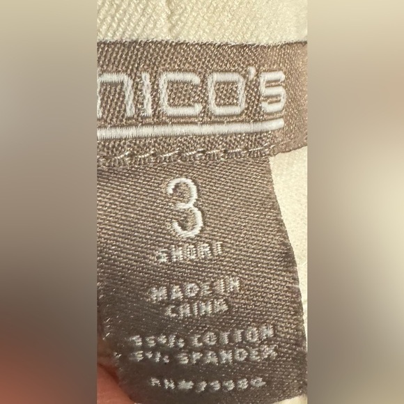 Chico’s Pants 3 Cream Straight Stretch Comfort Slimming Flat Front Office Career - Picture 4 of 8